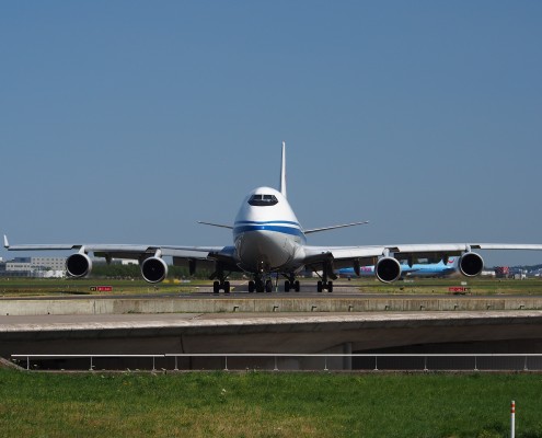 boeing-747 Laser cutting